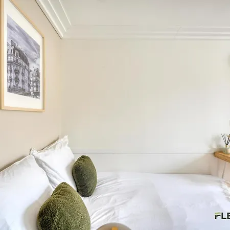 Charming 2-bedroom With Living 47 M 9e Apartamento París