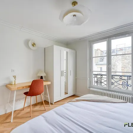 Apartamento Charming 2-bedroom With Living 47 M 9e
